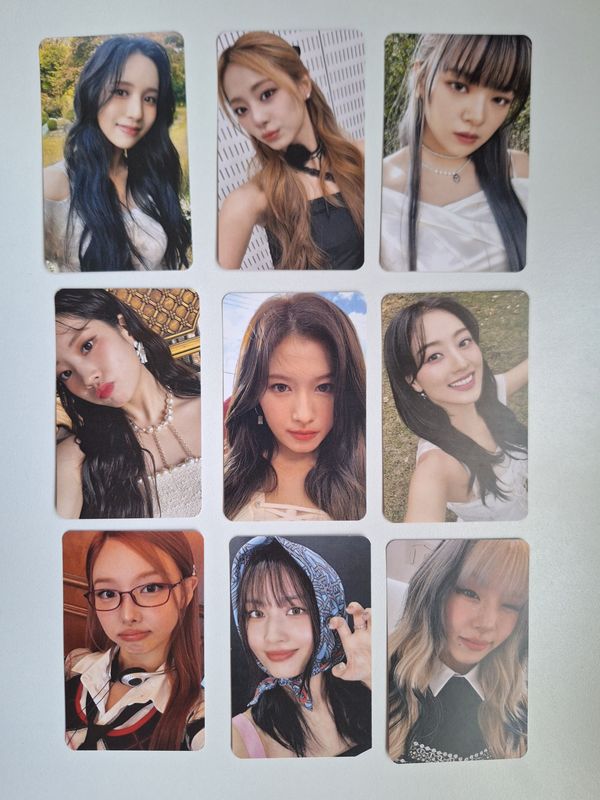 Twice Random Selca Photocard Set!