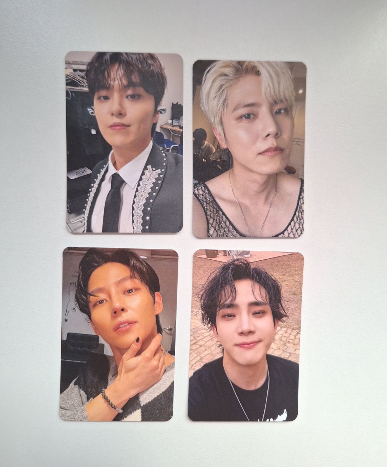 The Rose &#39;For Black Rose&#39; Photocard Set!