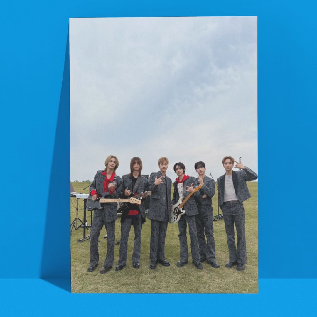 Xdinary Heroes &#39;LIVE and FALL Performance Day ver&#39; A3 Poster!