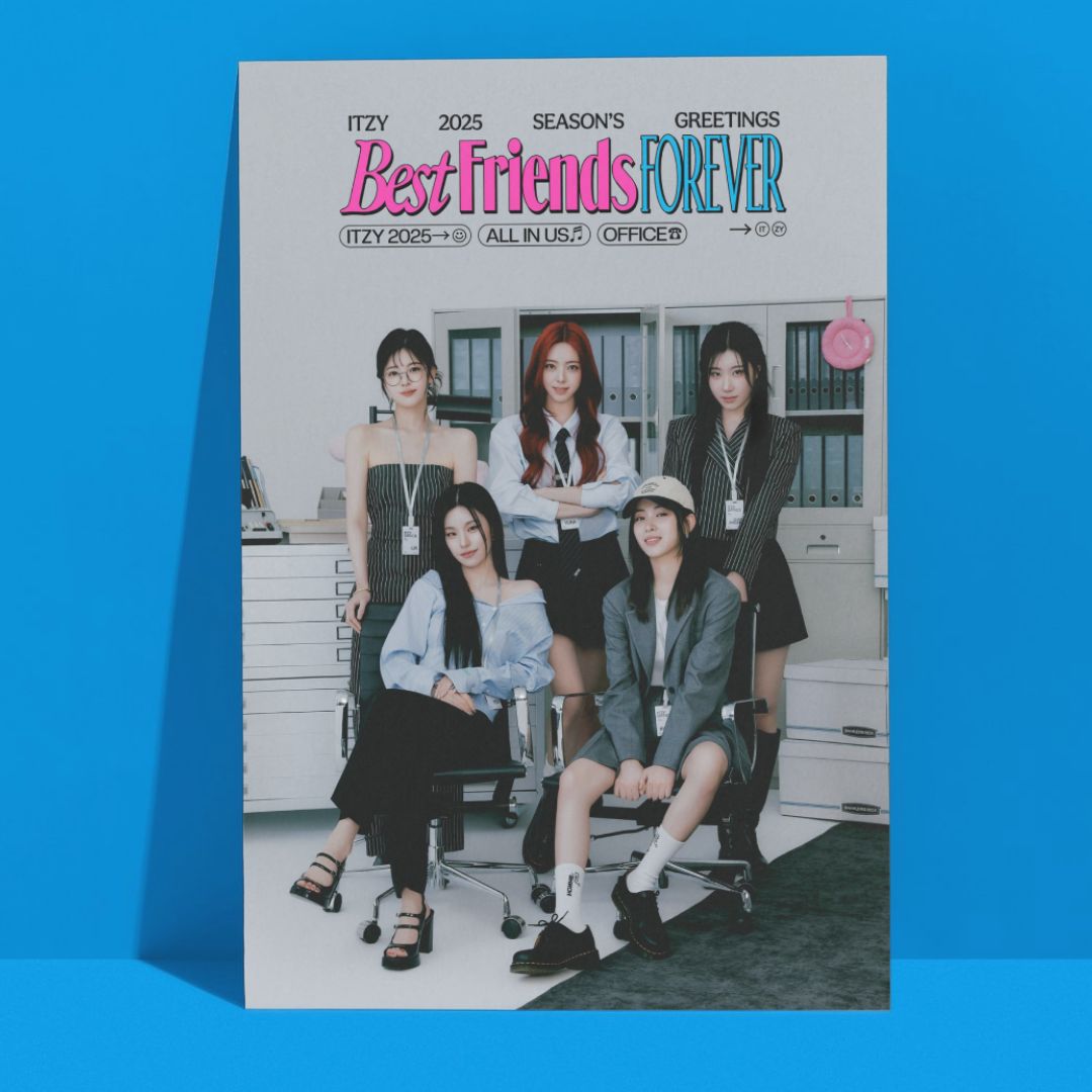 Itzy &#39;2025 Season&#39;s Greeting&#39; A3 Poster!