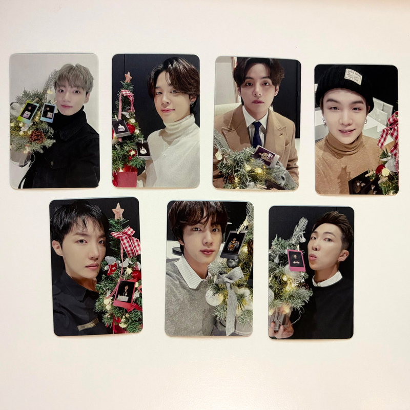 BTS &#39;For ARMY-Happy Holidays&#39; Photocard Set!