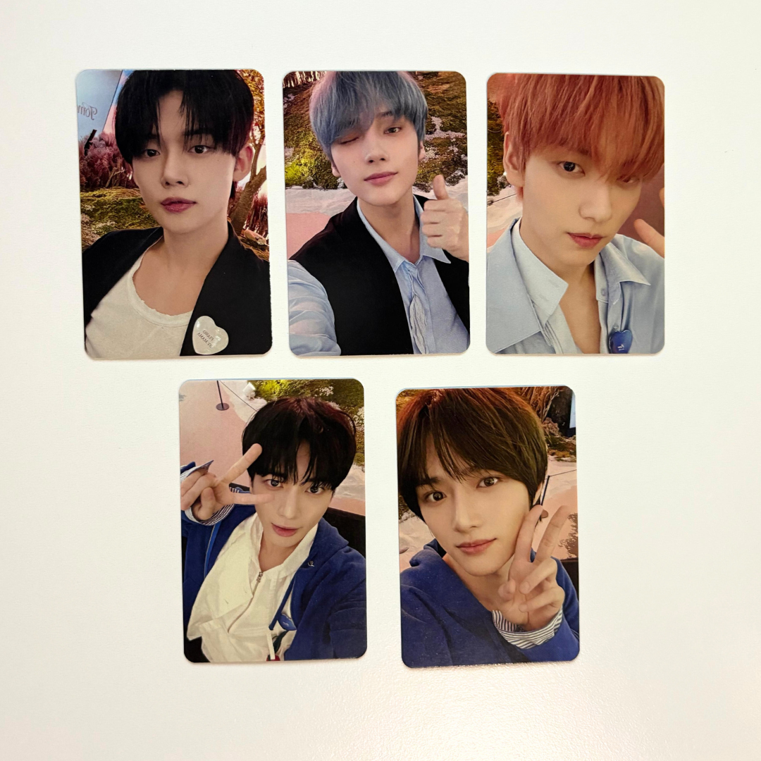 TXT &#39;Santuary Fan Selfie Event&#39; Photocard Set!