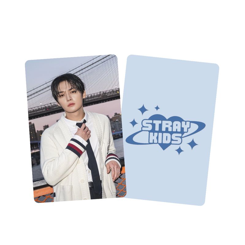 [NEW] Stray Kids Lee Know Solocards!