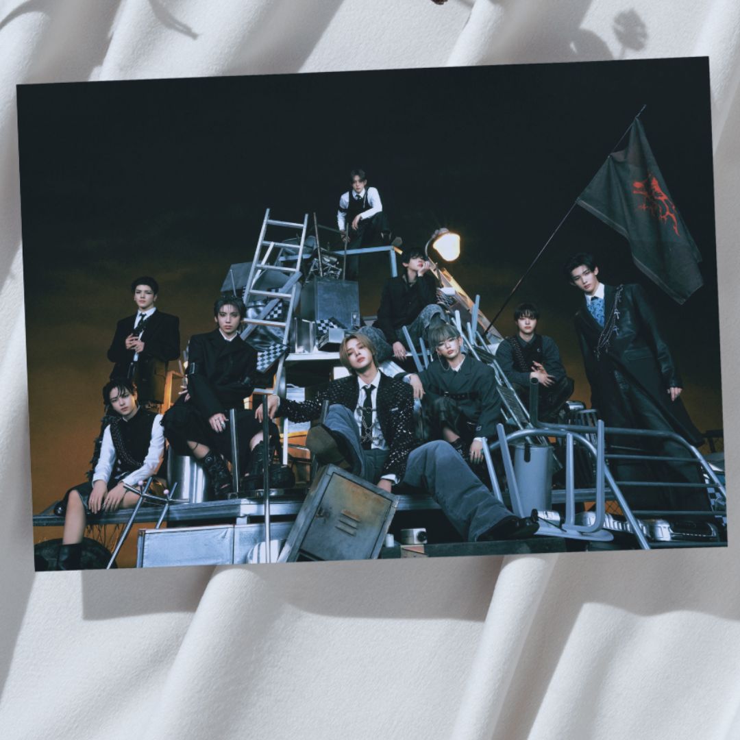 &amp;Team &#39;Go In Blind Ver.1&#39; Group A3 Poster!