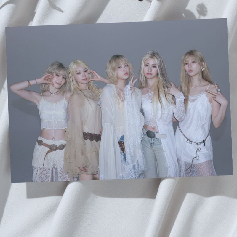 LE SSERAFIM &#39;HOT VER.1&#39; A3 Poster!