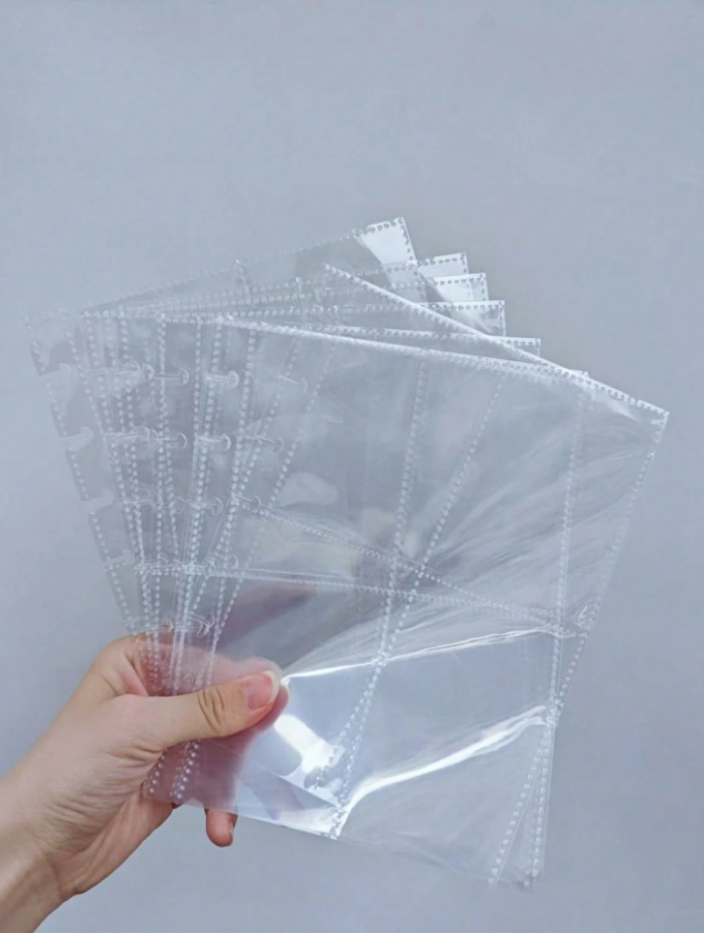 Cute Heart Binder Photocard Book Sleeves! (Pack of 10 pages)