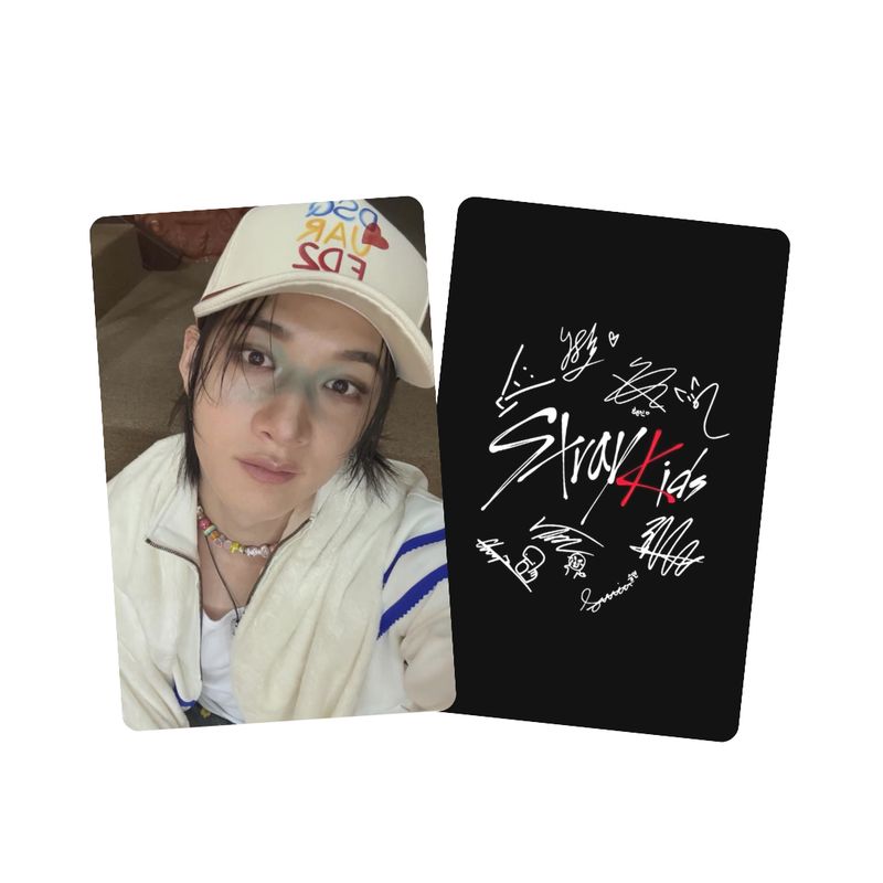 [NEW]  Stray Kids Bangchan Solocards!