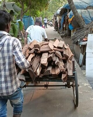 Pakket Brandhout India