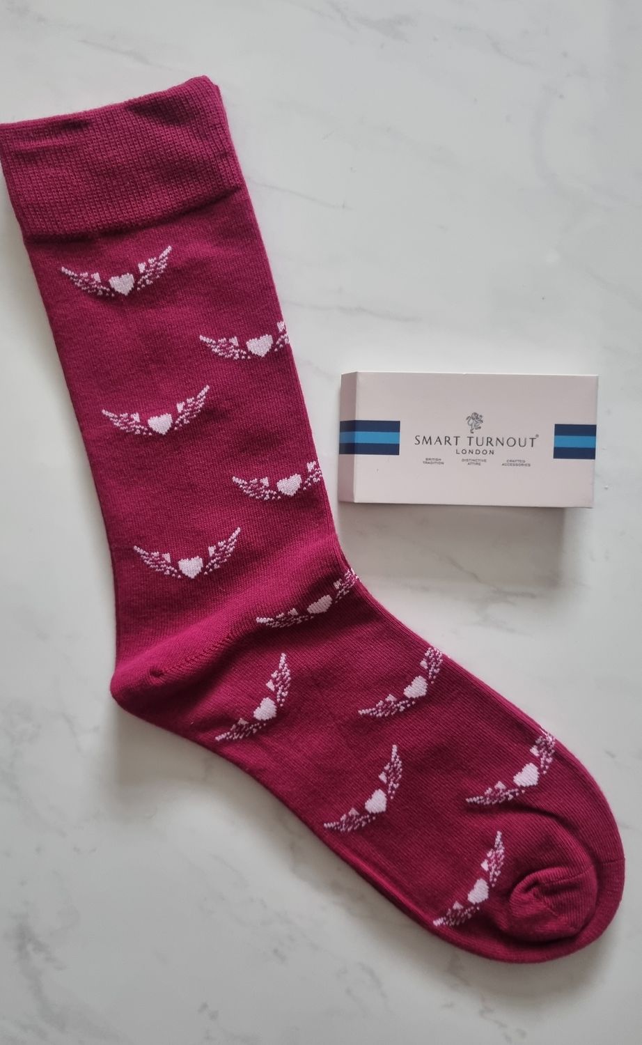 Magenta Hearts & Wings Socks - sizes 4-7