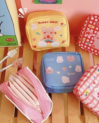 1PC Random Sanitary Pocket