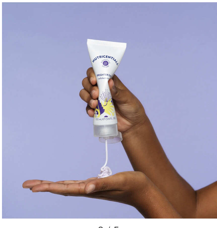 Nutricentials Bioadaptive Skin Care™M Brighter Day Exfoliant Scrub