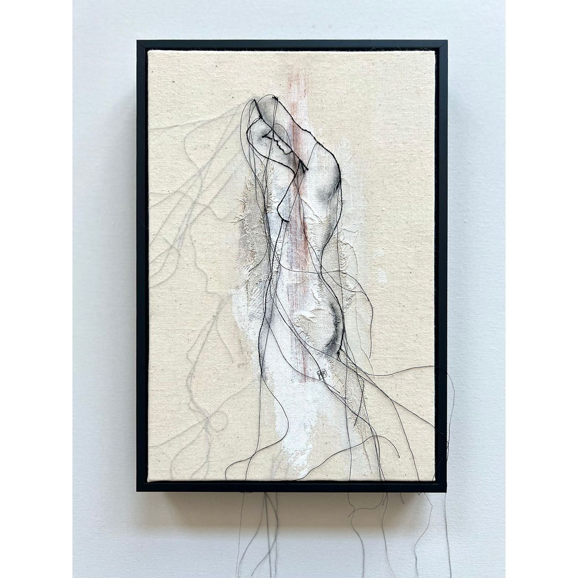 Kim Rijntjes - Demure