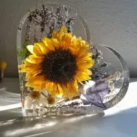Suzanne Art Creations - Epoxy Hart met Zonnebloem