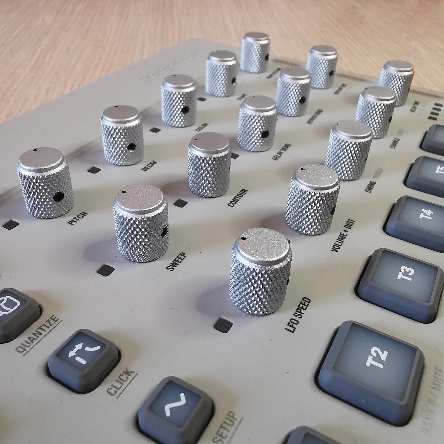 Kit (16pcs) metal knobs for for Elektron Model Samples, Cycles