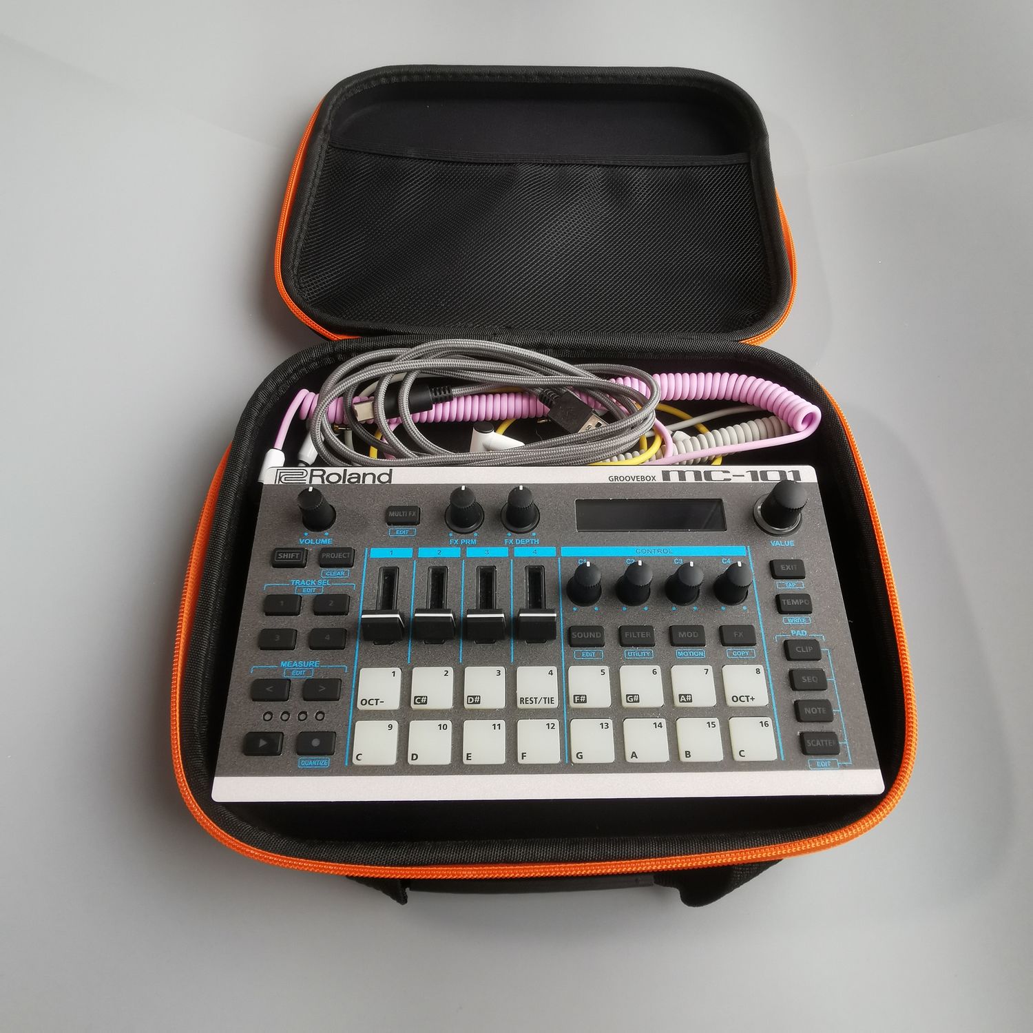 Case for Roland MC-101, TR-6S, Digitakt 1,2, Digitone 1,2