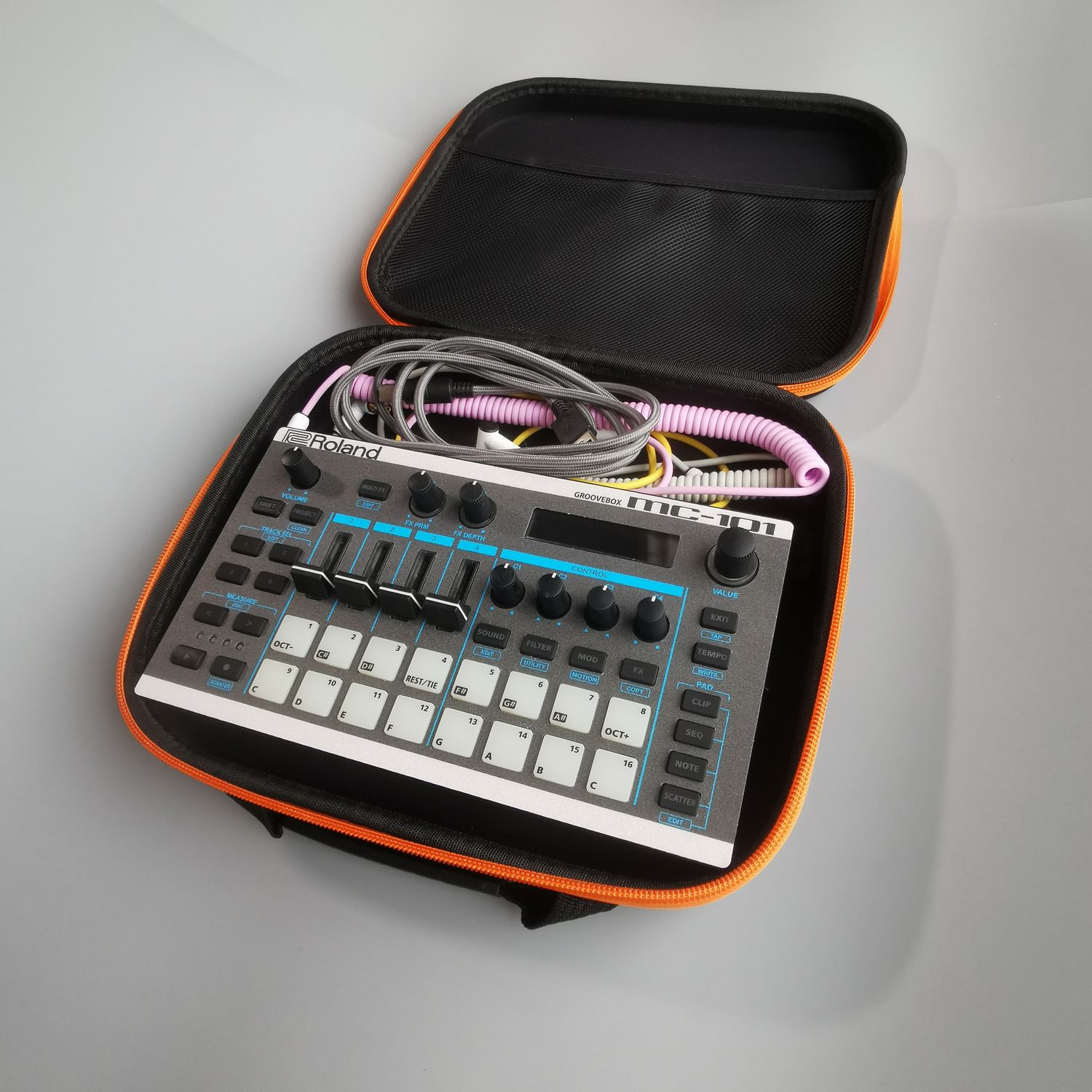 Case for Roland MC-101, TR-6S, Digitakt 1,2, Digitone 1,2