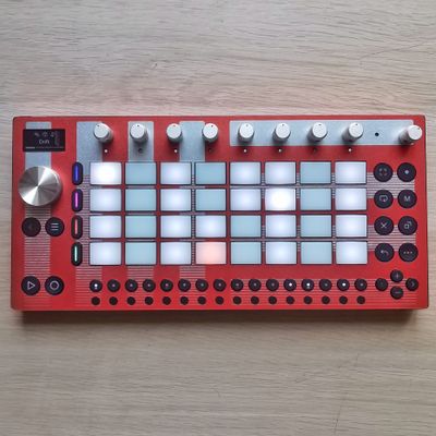 Ableton Move 美品 Buy Move — a compact tool for instinctive music making | Ableton