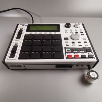 Vinyl skins for Akai MPC 1000 (choose style)
