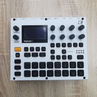 Vinyl skins for Elektron Digitakt 2