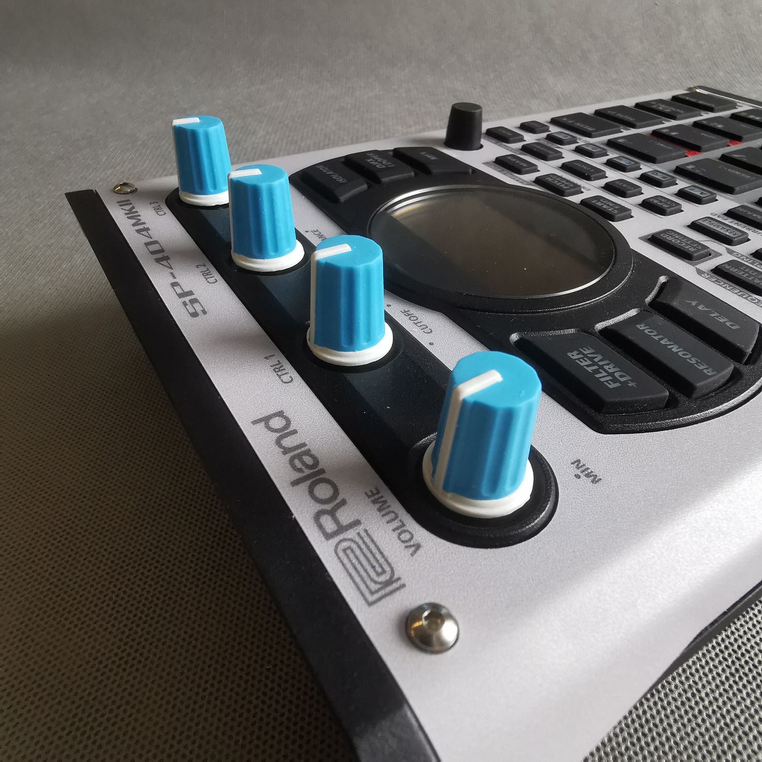 Kit (4pcs) plastic rubberized knobs for Roland SP-404 mk2, 404 SX, 404 OG, 404 A, 303