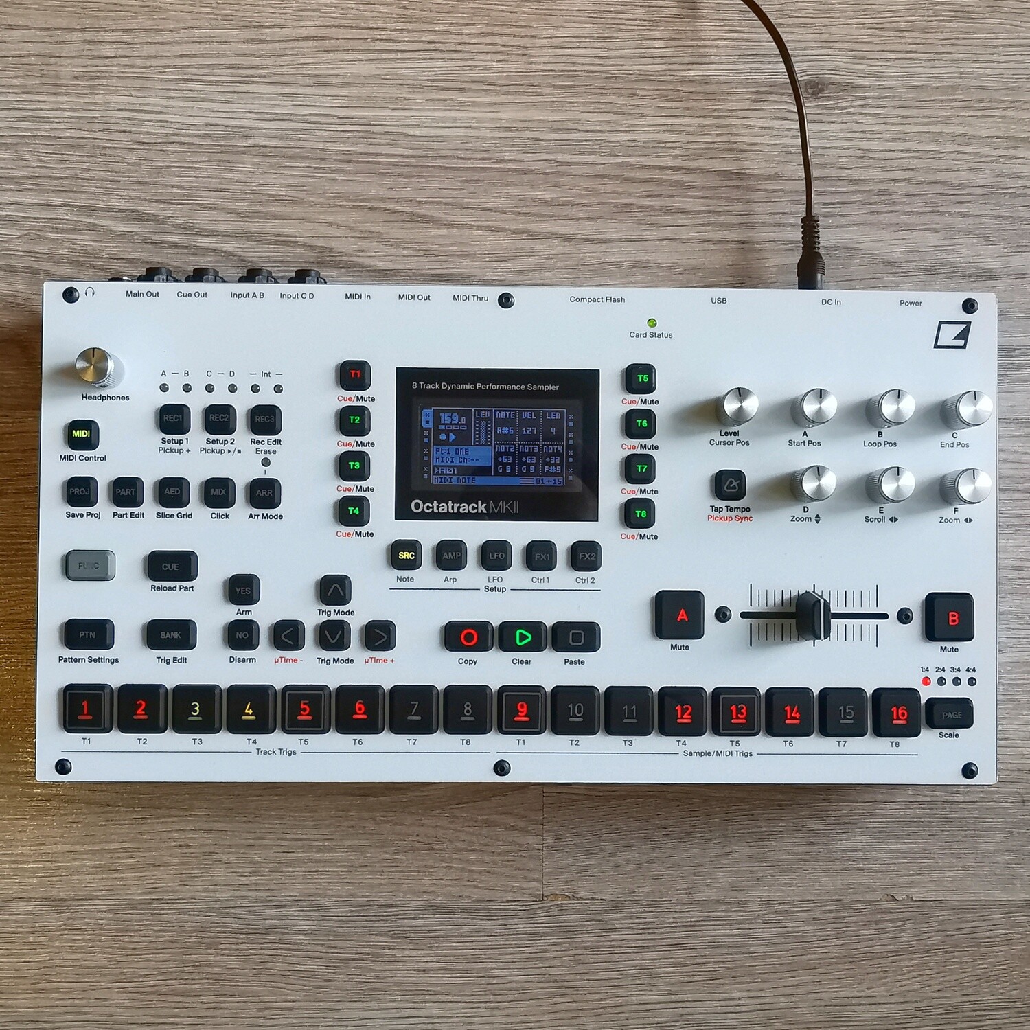 Magnetic faceplate for Elektron Octatrack MK2, CHOOSE YOUR STYLE: WHITE