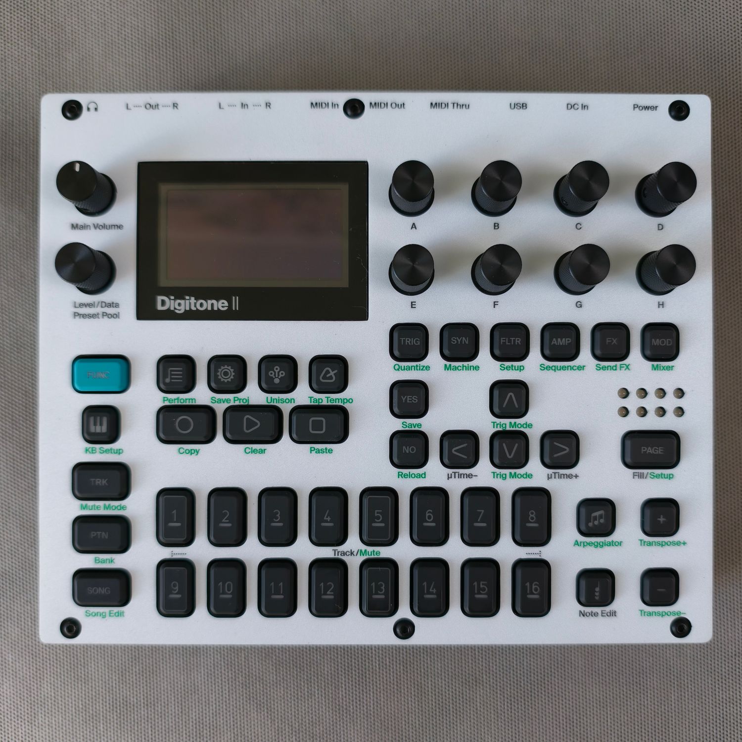 Magnetic faceplate for Elektron Digitone 2