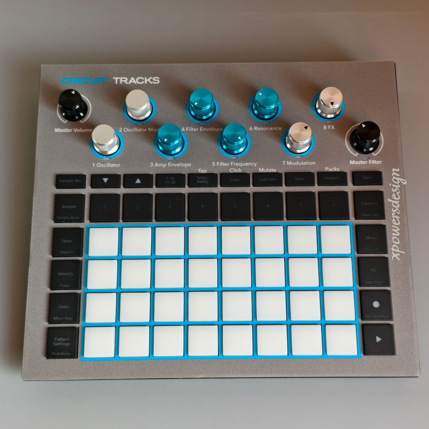 Novation Circuit Rhythm & Tracks