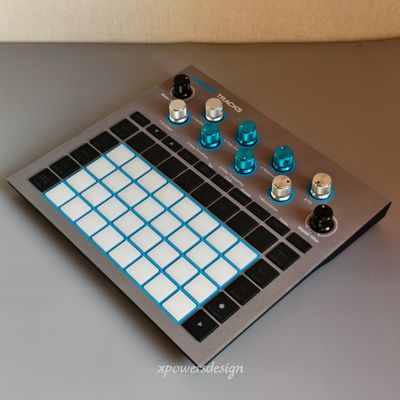 Novation Circuit Rhythm & Tracks