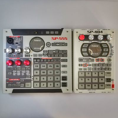 Skin for ROLAND SP555 - MPC RETRO style (DIGITAL files ONLY)