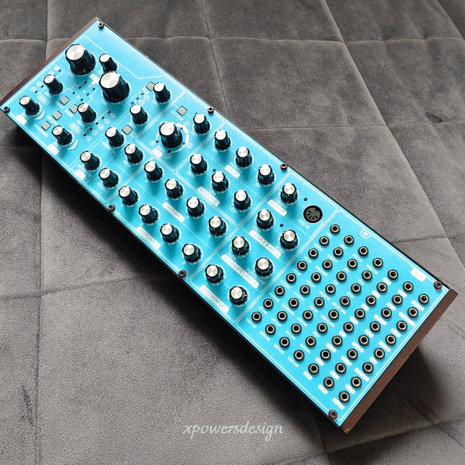 Vinyl skins for Behringer Neutron