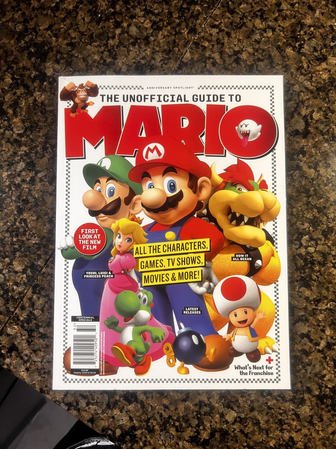 The Unofficial Guide to Mario (Magazine, NEW)