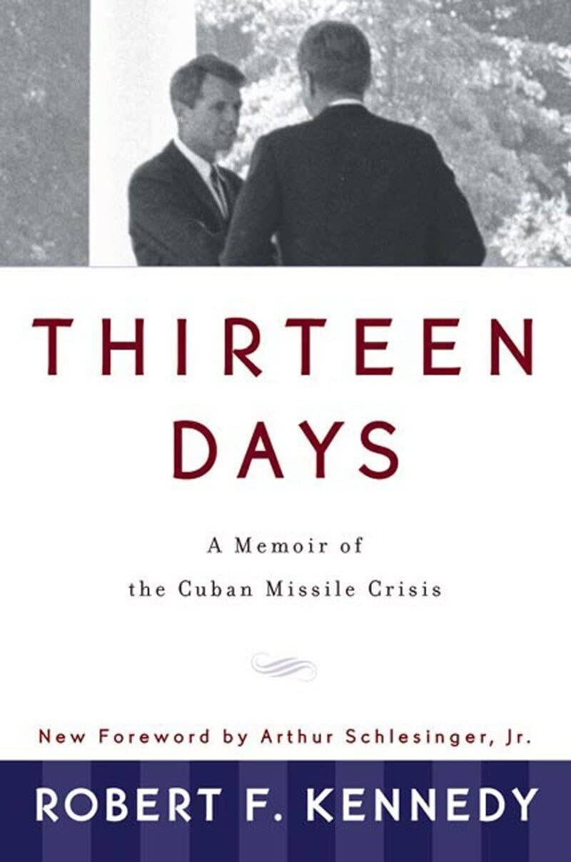 Thirteen Days (Paperback, USED)