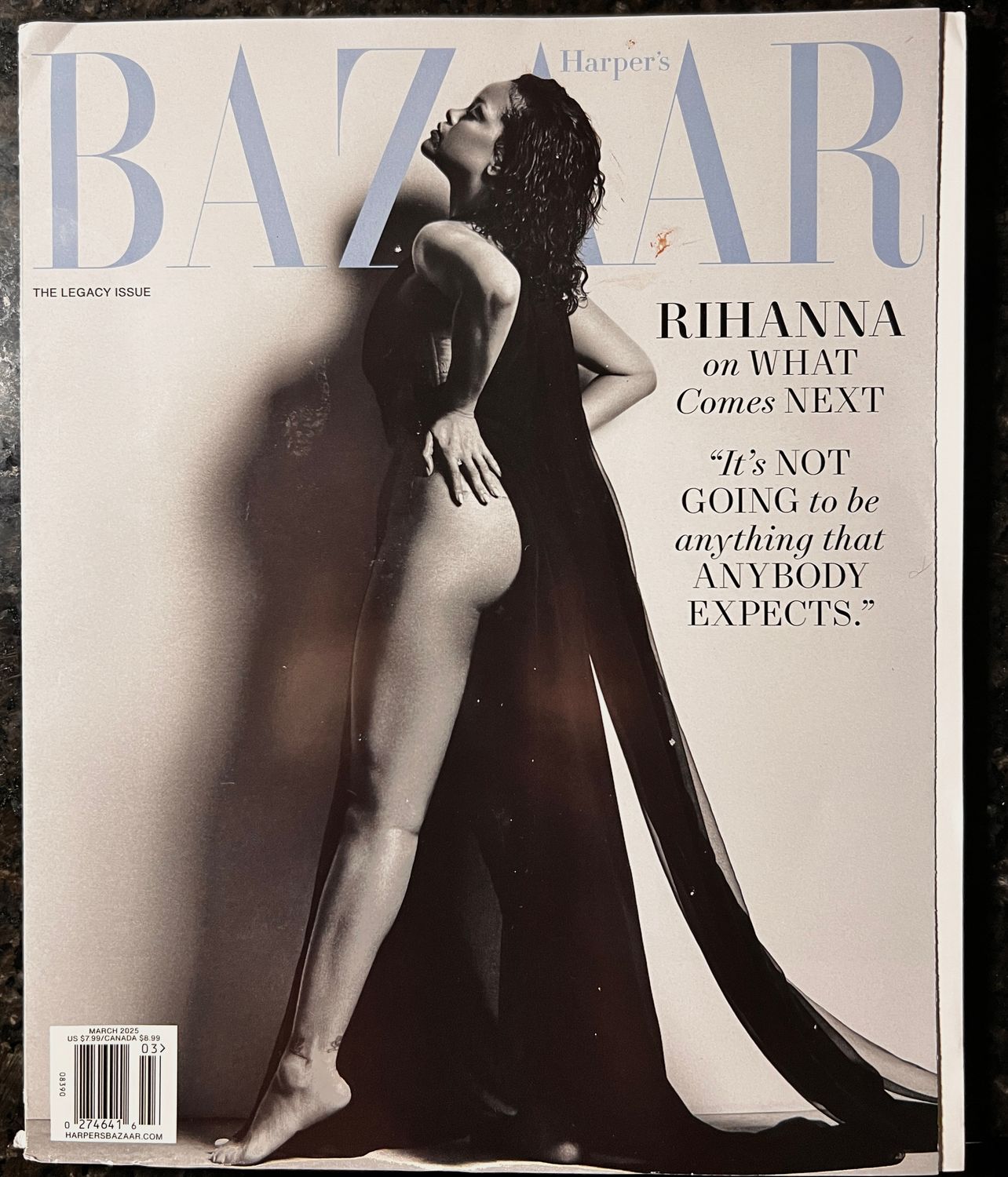 Harper's Bazaar March 2023 (Magazine, USED)