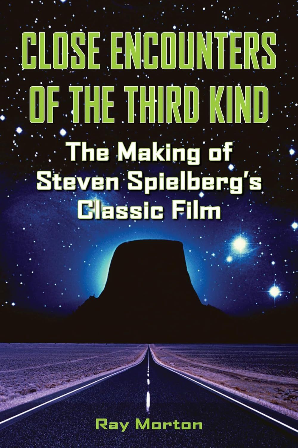 Close Encounters of the Third Kind: The Making of Steven Spielberg's Classic Film (Paperback, USED)