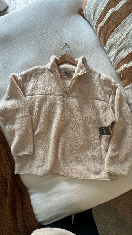 Eddie Bauer Sweater NWT