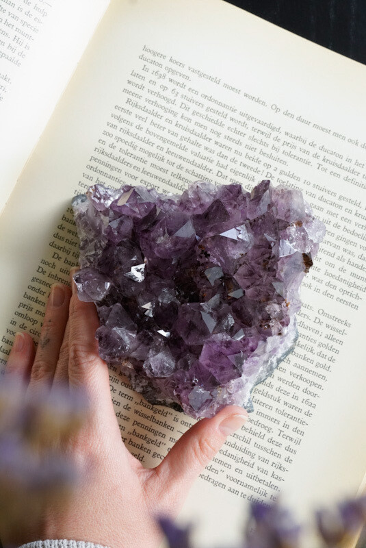 Amethist Cluster A+