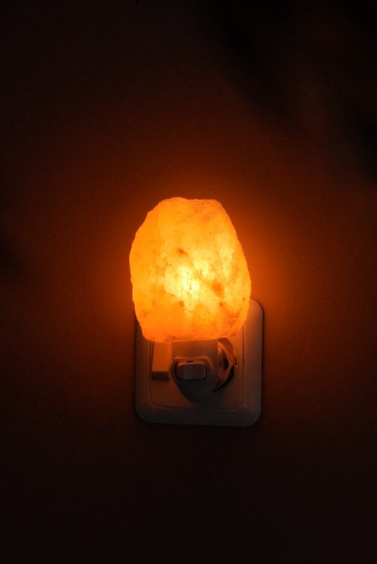 Zoutkristal nachtlampje oranje