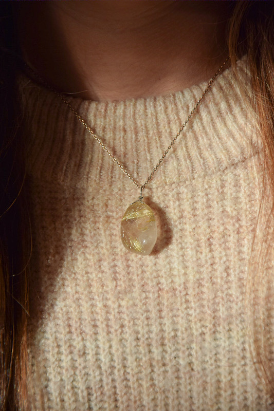 Rutielkwarts kettinghanger