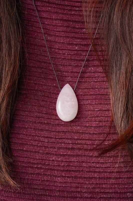 Rozenkwarts Druppel ketting