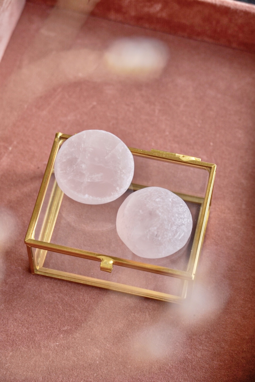 Rozenkwarts Ema Eggs