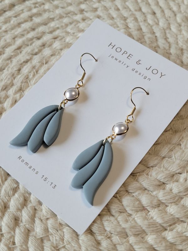 Aisling Dangle in Blue-Gray