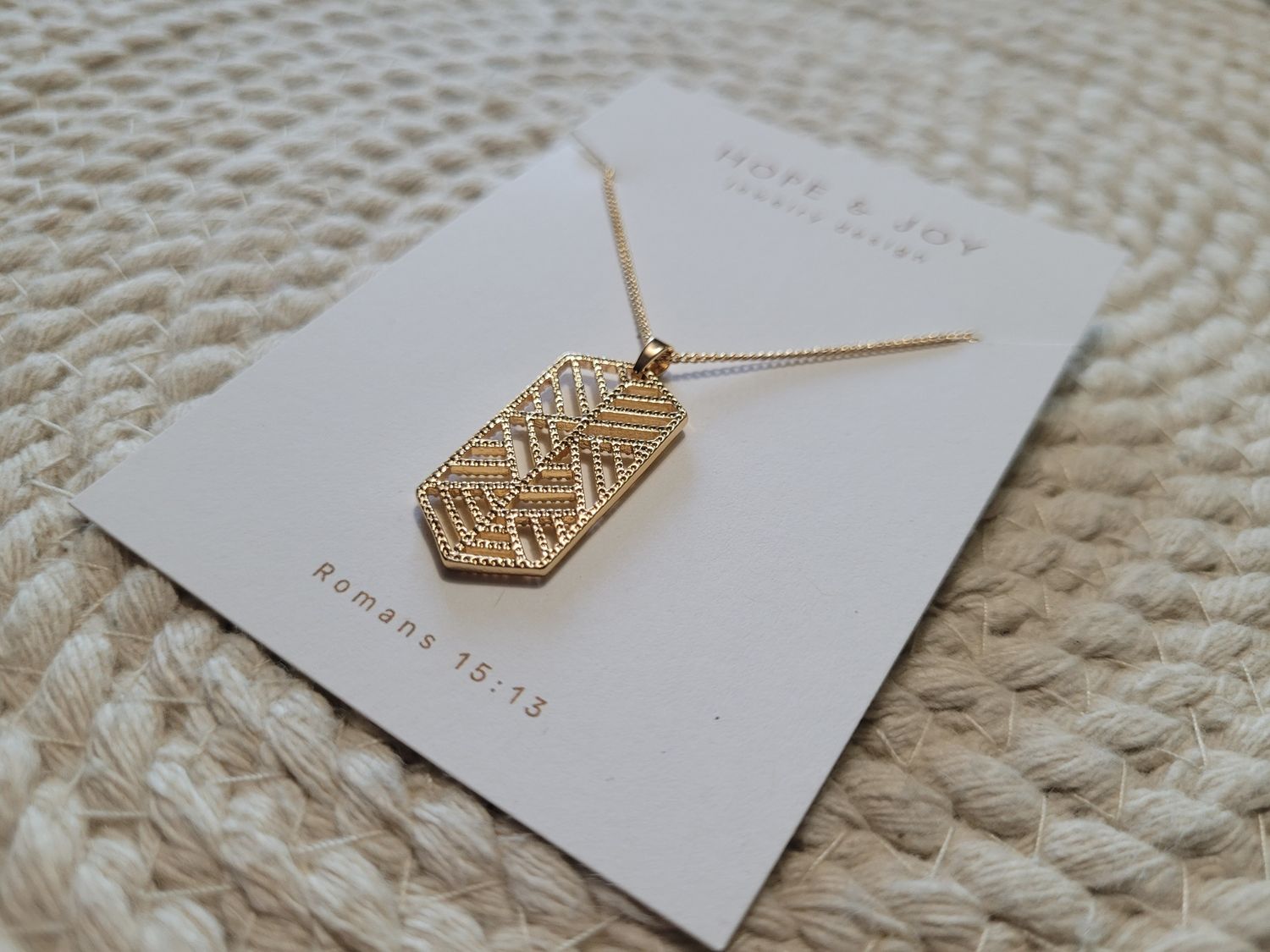 18k Gold-Plated Necklace with Geometric Pendant