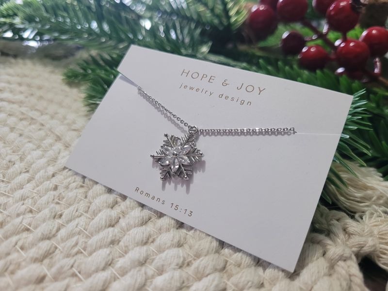 Rhodium-Plated Snowflake Charm Bracelet