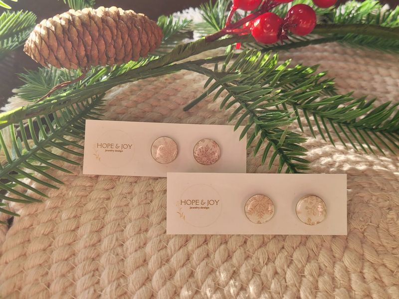 Snowflake Print Studs