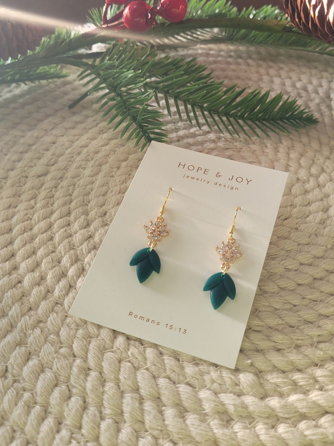 Evergreen Cubic Zirconia Dangle