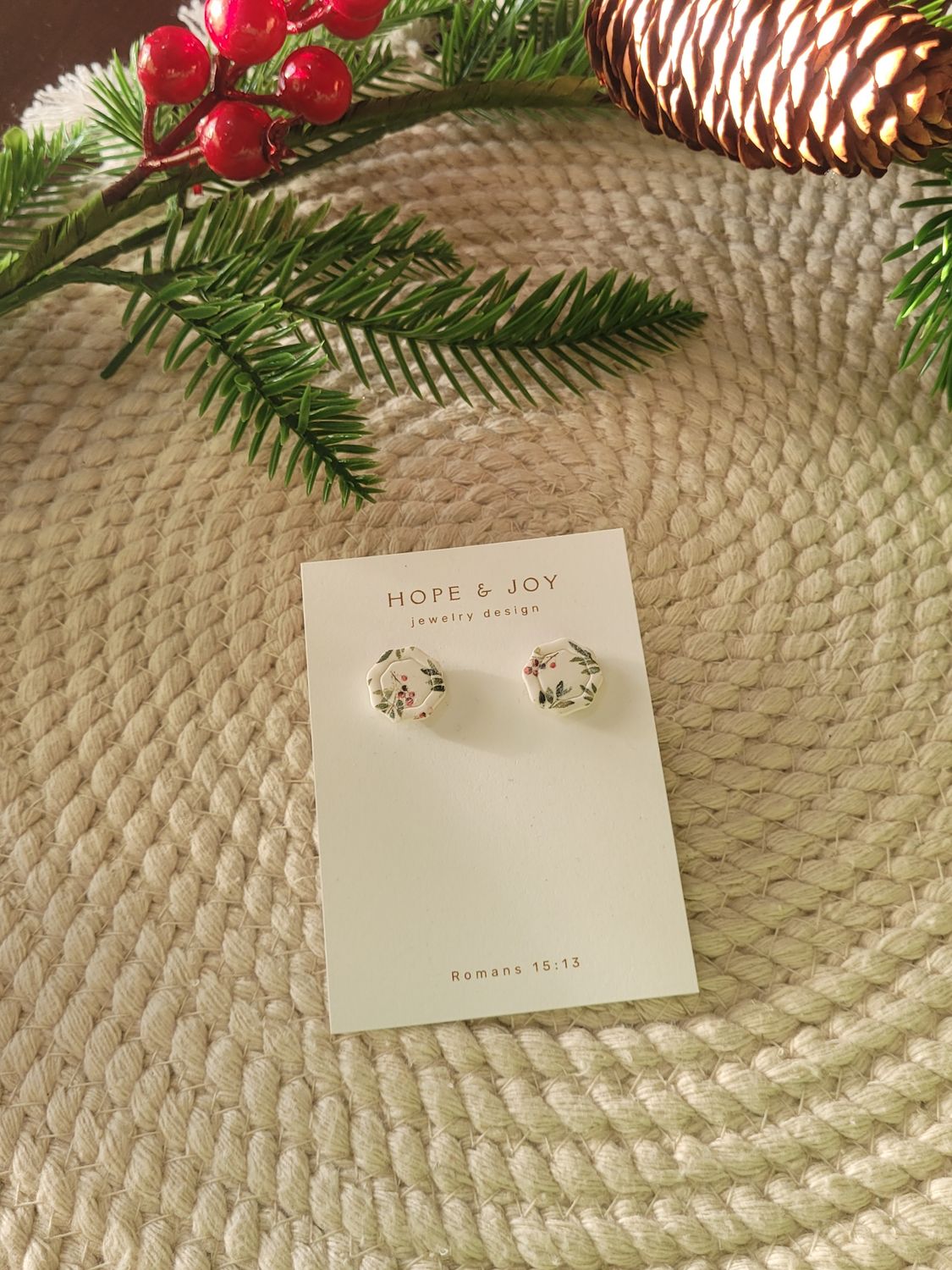 Mistletoe Studs