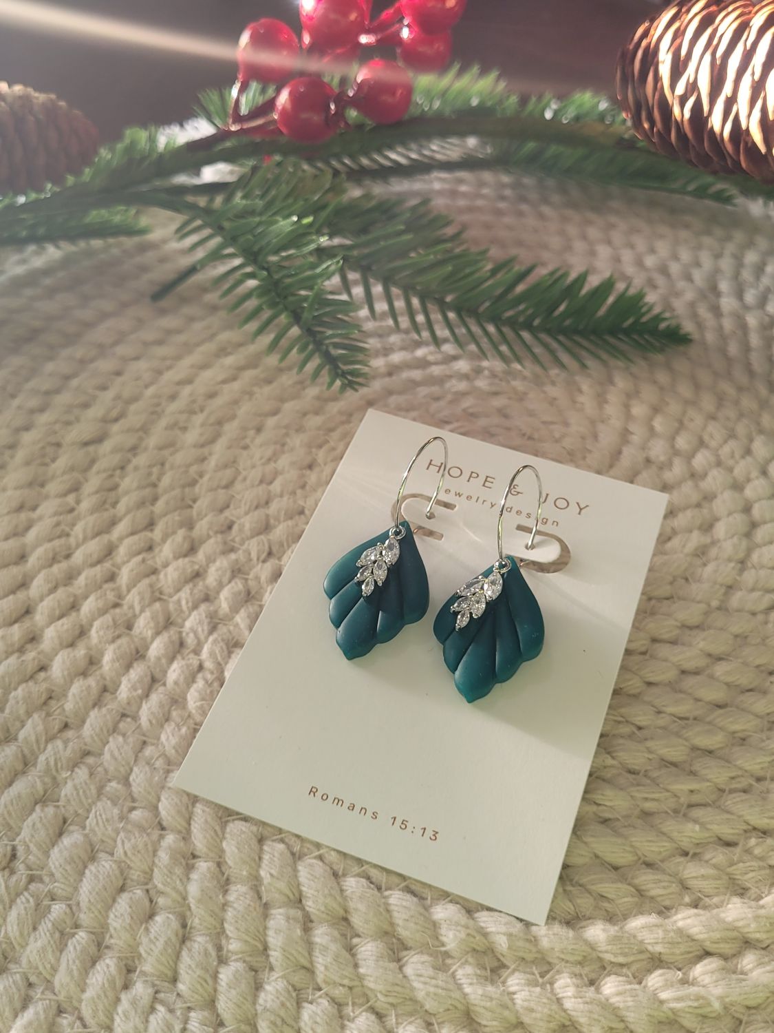 Evergreen Christmas Eve Hoops