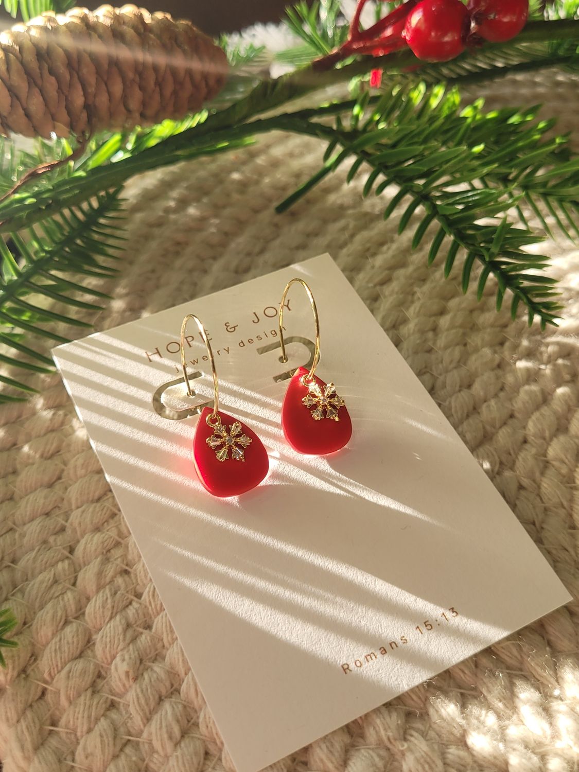 Christmas Red Snowflake Drop