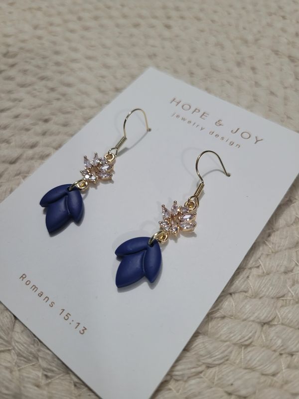 Navy Cubic Zirconia Dangle