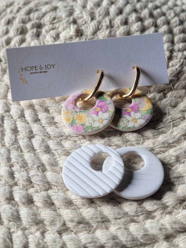 3 in 1 Huggies - Gold, Floral, White